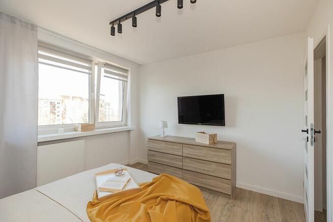 Jasne mieszkanie 46,25 m² z balkonem i piwnicą Bezpośrednio