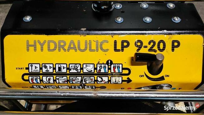 Młot hydrauliczny Atlas Copco + agregat