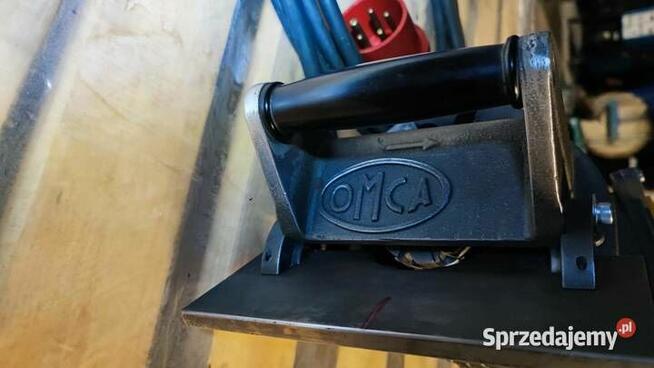 Ukosowarka do blachy OMCA