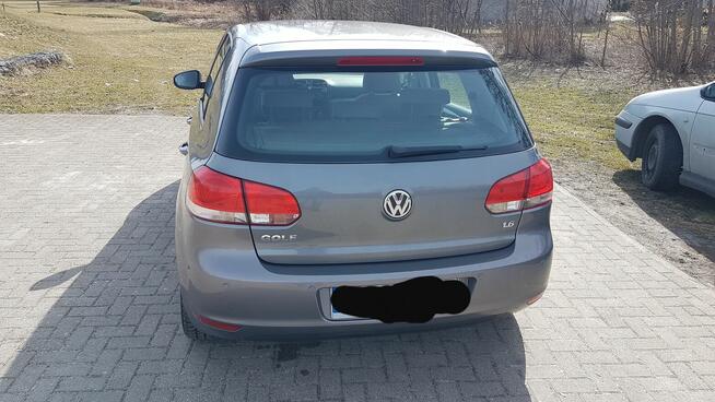 Sprzedam Golf 6 1,6 MPI 8 V z gazem