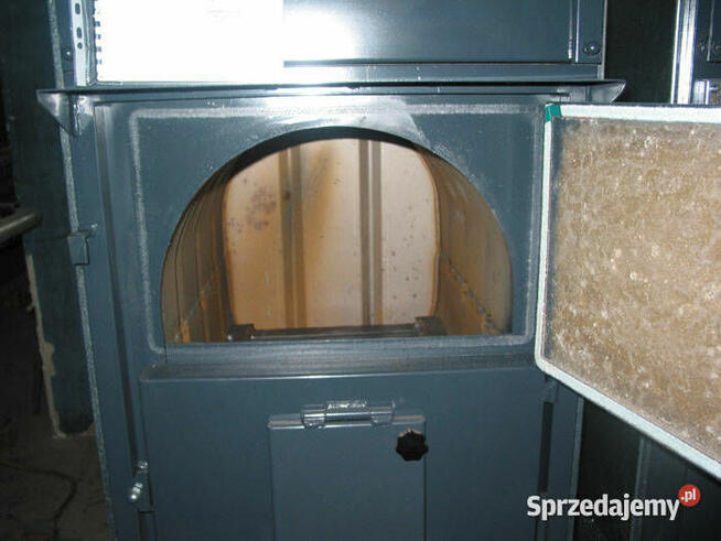 Piec Fabbri F55 CV opalany drewnem