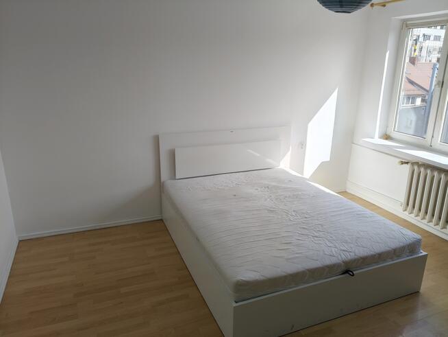 ŁADNA KAWALERKA NA ŻOLIBORZU BLISKO METRA