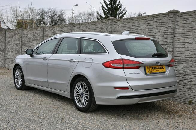 Ford Mondeo 2.0 Hybrid 187KM LED Navi Grzane fotele Grzana szyba przednia