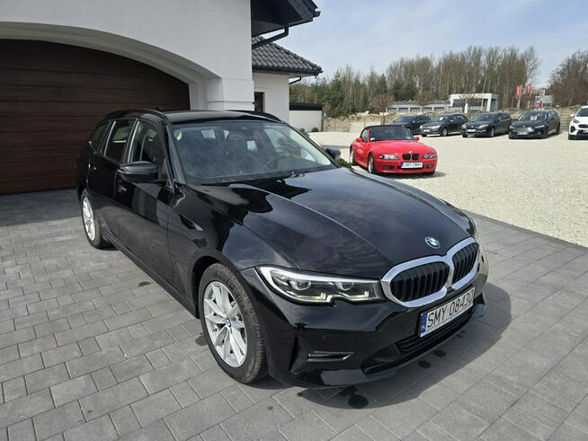 BMW 330 Full LED | 256KM |Zarejestrowana