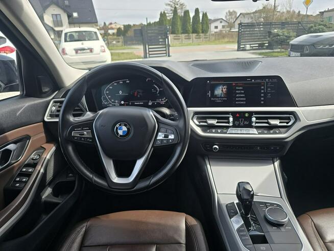 BMW 330 Full LED | 256KM |Zarejestrowana