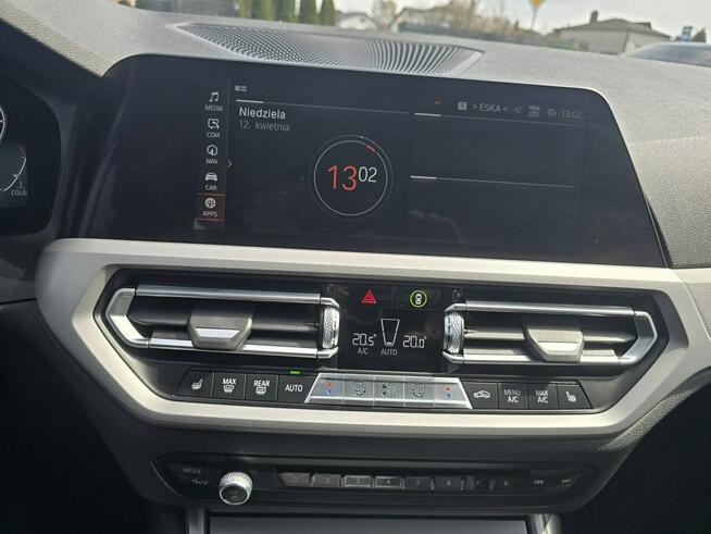 BMW 330 Full LED | 256KM |Zarejestrowana