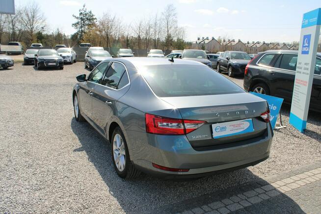 Škoda Superb Ambition DSG Nawigacja netto 69024 PLN Gwarancja Virtual