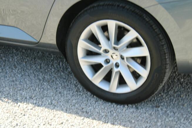 Škoda Superb Ambition DSG Nawigacja netto 69024 PLN Gwarancja Virtual