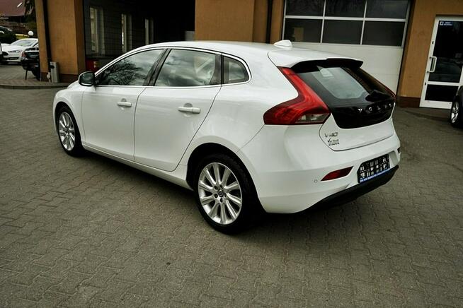 Volvo V40 1,6D2 Klima, alu R17, NAVI, Xenony, 2012r.