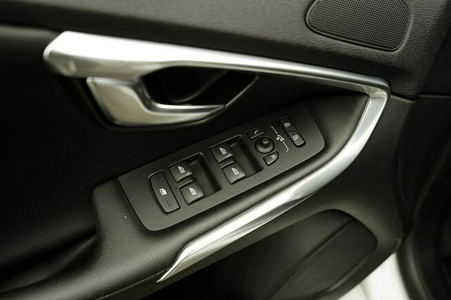 Volvo V40 1,6D2 Klima, alu R17, NAVI, Xenony, 2012r.