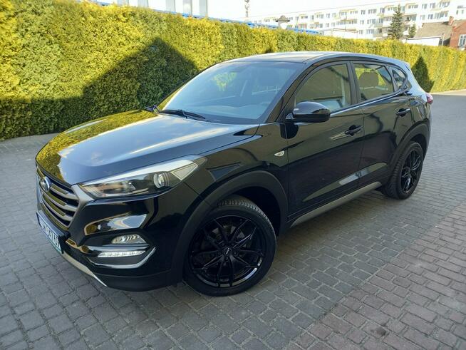 Hyundai Tucson 1.7Crdi 6-Biegów Duża Nawigacja Kamera Ledy 2Kompl.Kół Zarejestrowany