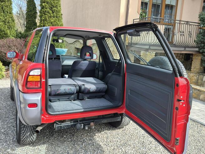 Toyota RAV-4 2.0B, Stan Kolekcjonerski, Przebieg 166tyś km, Klima, Napęd 4x4