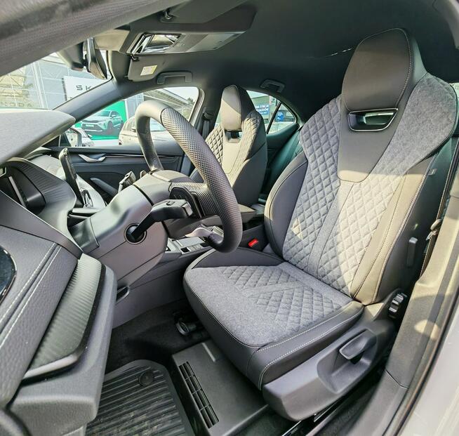 Škoda Octavia 1.5eTSI 150KM DSG Sportline 2025 1WŁ SalonPL Gwarancja Hak