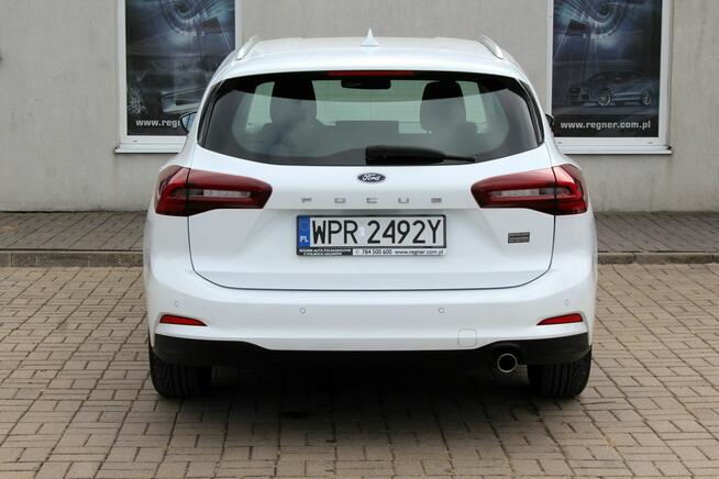 Ford Focus SalonPL FV23% Titanium 125KM Navi LED Tempomat Asystent Pasa Gwarancja
