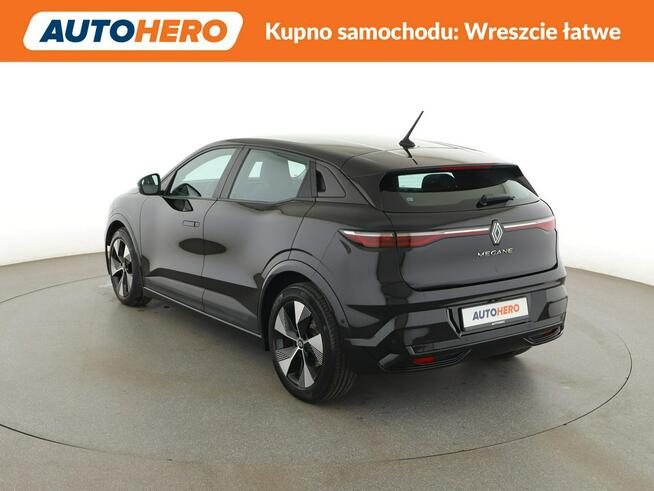 Renault Megane EV full LED virtual cocpit navi klima auto kamera i czujniki parkowani