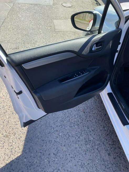 Citroen c4 LIFT LED Automat EAT6 1.6 HDI 120KM bezwypadek
