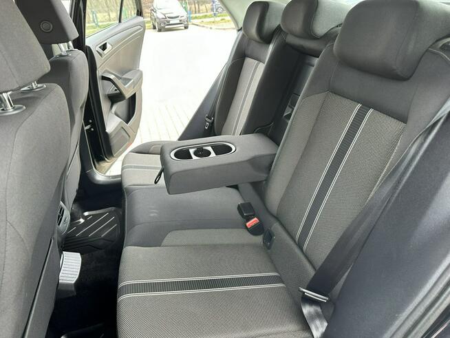 Volkswagen T-Roc 8xAlu, Navi, Climatronic, Android, Grzane fotele, LED, Hak, GWARANCJA!