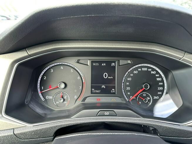 Volkswagen T-Roc 8xAlu, Navi, Climatronic, Android, Grzane fotele, LED, Hak, GWARANCJA!