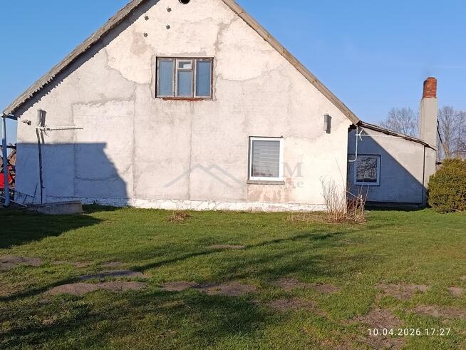 Pół bliźniaka 63m2 w Bażynach.