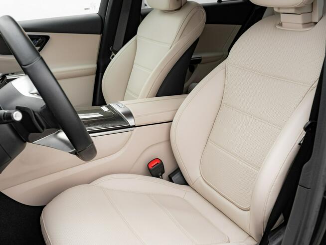 Mercedes GLC 300 DX25367#300 DE 4-MATIC Avantgarde Ambient Skóra Salon PL VAT23%