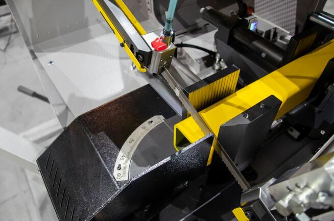 Automatyczna Przecinarka Taśmowa BOMAR PROFICUT 275.230 GANC