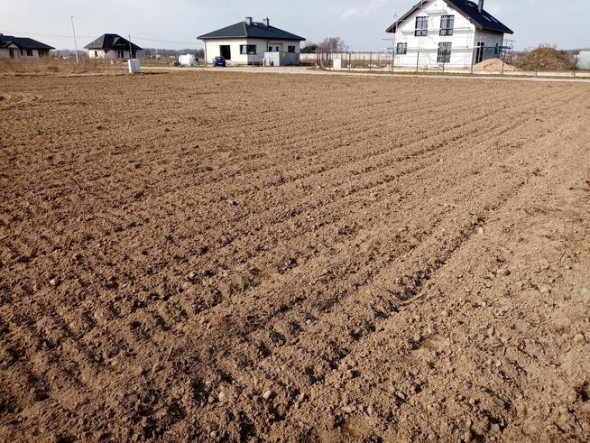 Sprzedam działkę budowlaną Staroźreby