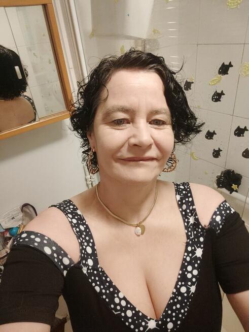 Poszukuję pracy z zakwaterowaniem