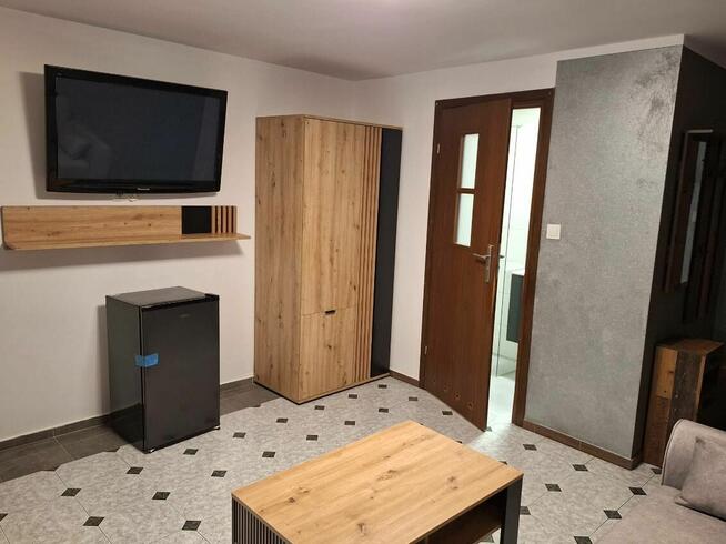 Umeblowany duży pokój dla pary, łazienka, kwatera, noclegi