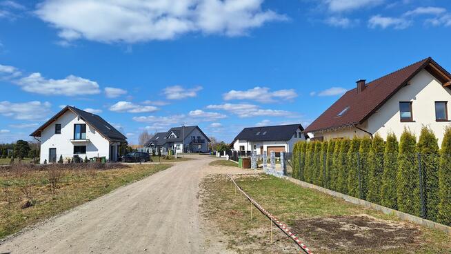 Działka budowlana 1275m2, ul. Zaciszna, Pinczyn, gm. Zblewo