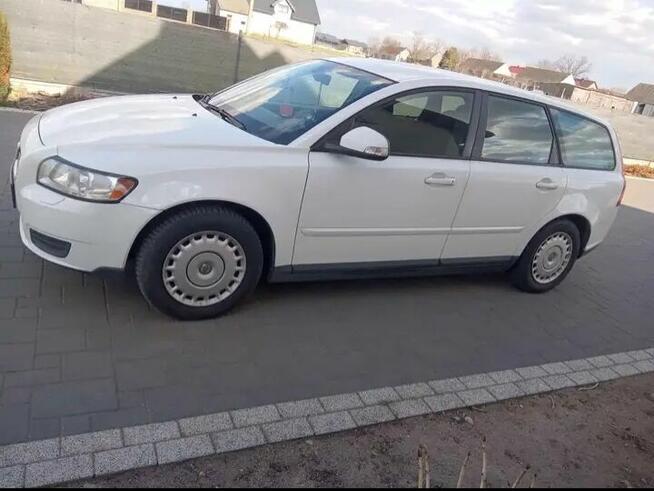 Sprzedam Volvo V50 2009