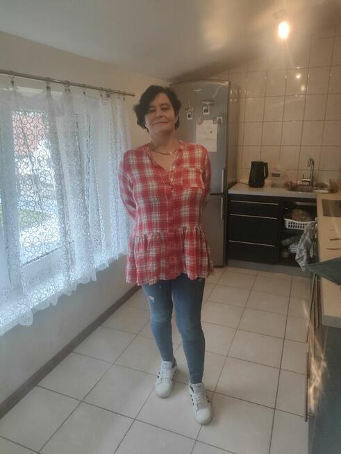 Poszukuję pracy z zakwaterowaniem