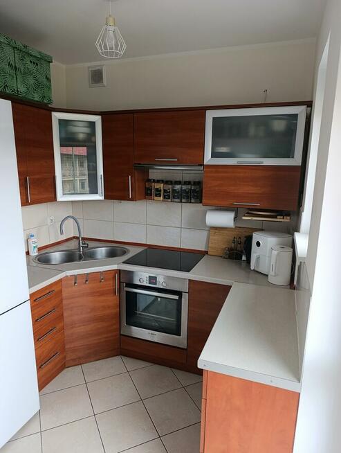 SPRZEDAM -piękne 3-pok. +miejsce parkingowe -ul. Holenderska