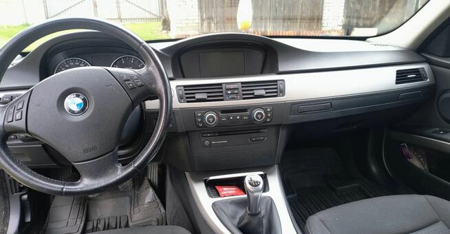 BMW 318i Benzyna