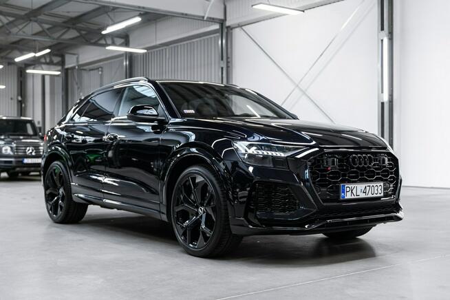 Audi RS Q8 RS Dynamic Plus, masaże, ceramika, hak, wydech RS, panorama.