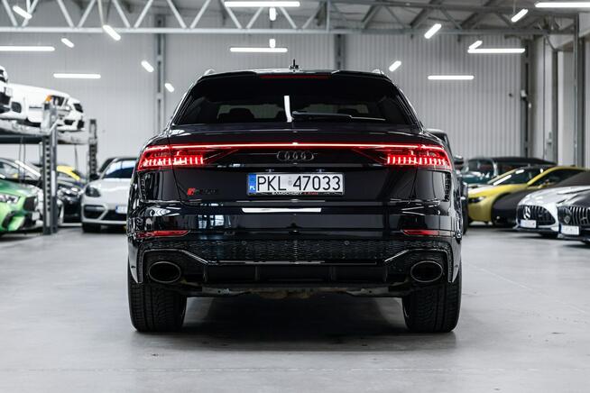 Audi RS Q8 RS Dynamic Plus, masaże, ceramika, hak, wydech RS, panorama.