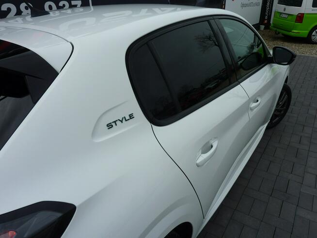 Peugeot 208 1.5HDI 102 Ps*Navi*Kamera*Klimatyzacja*Asystenty*PDC*Niski Przebieg