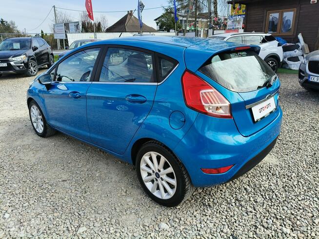 2016*Lift*5d*Ford Serwis