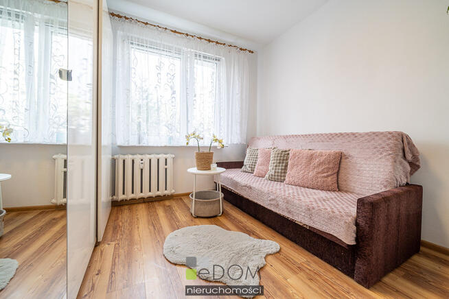 Z ogródkiem mieszkanie 3 pokojowe os. Dolinki