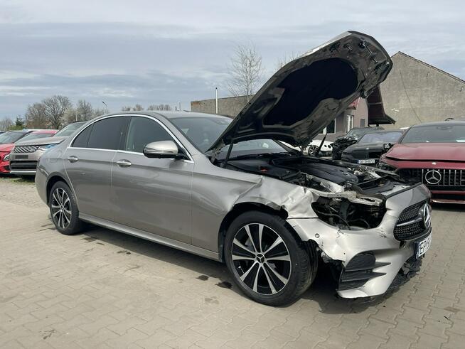 Mercedes E 220 Salon PL AMG Line mHEV Diesel 4Matic Kamera Skóra Pamięć 220KM
