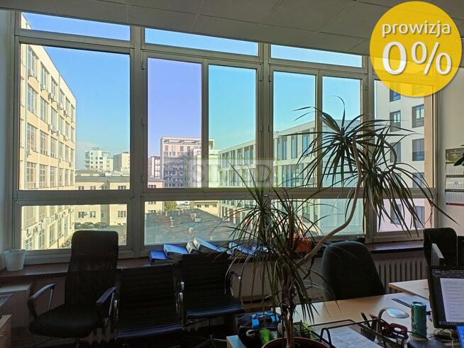 Dostep24h,recepcja,ochrona,poczekalnia,wys 4m .