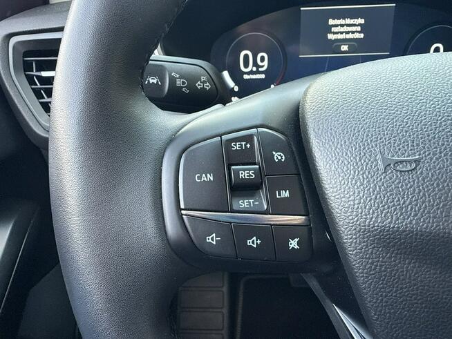 Ford Focus Titanium X 1.0 EcoBoost mHEV 155 KM