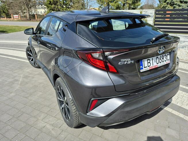 Toyota C-HR 1.8 hybryd lift Business Edition climatronic kamera grzane fotele