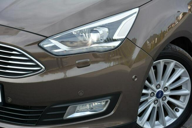 Ford Grand C-MAX Lift T-foteli Radar ACC Xenon LED Navi BLiS Sony El. klapa Alu17"