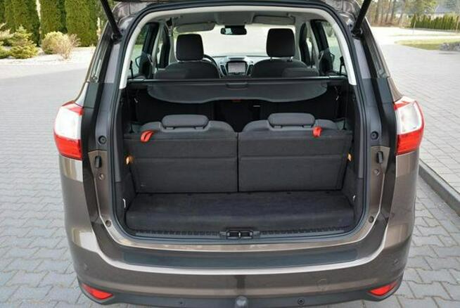 Ford Grand C-MAX Lift T-foteli Radar ACC Xenon LED Navi BLiS Sony El. klapa Alu17"