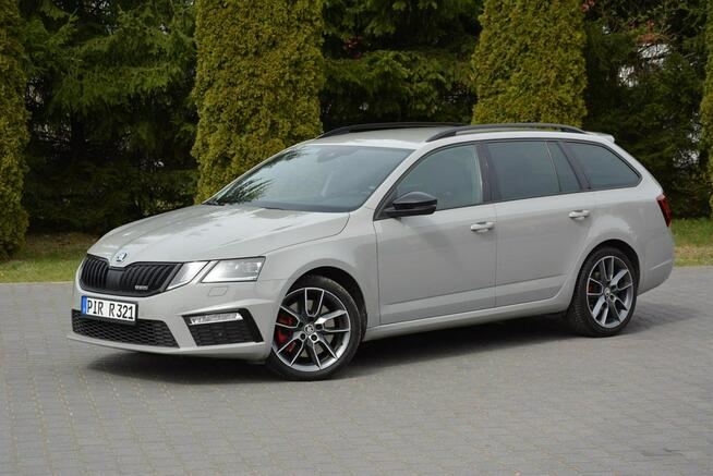 Škoda Octavia VRS Radar ACC Navi Columbus Full Ledy BLIS Lane Ass 2xParkt Aso Alu18"
