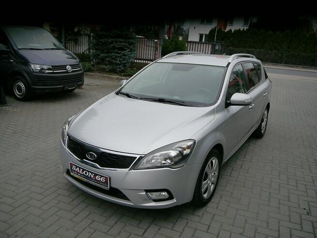Kia Cee'd 1.6d bez rdzy kamera Navi Stan b.dobry bezwypadkowy Gwarancja 12mc
