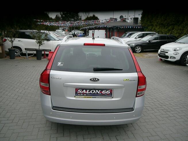 Kia Cee'd 1.6d bez rdzy kamera Navi Stan b.dobry bezwypadkowy Gwarancja 12mc