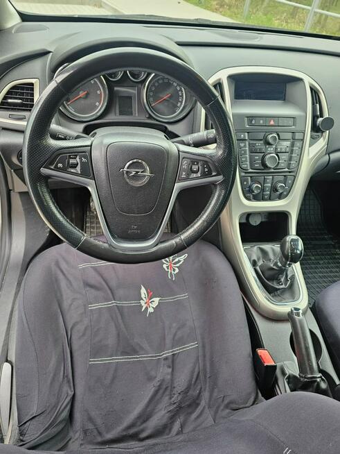 Opel Astra Klimatyzacja - 1.7cdti - 2011r