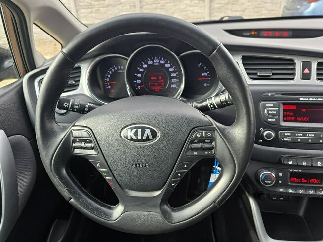Kia Cee'd 1.4 163tyś km.Alu16.Grzana Kierownica i Fotele.Tempomat.Ładny Kolor.