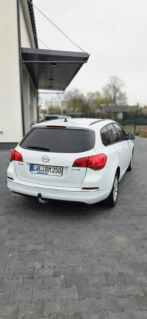Opel Astra- 1.6 diesel- 2014r.